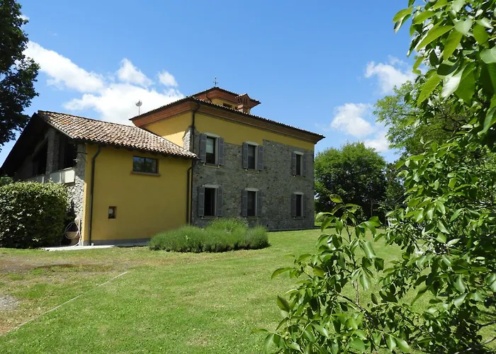 Apartment Monte Cucco - Monticello Medesano